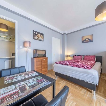 Astoria Balcony Apartment Budapeste Exterior foto