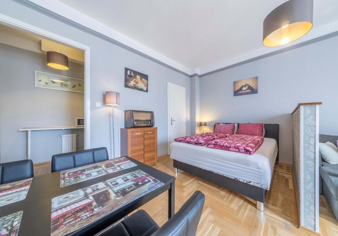 Astoria Balcony Apartment Budapeste Exterior foto